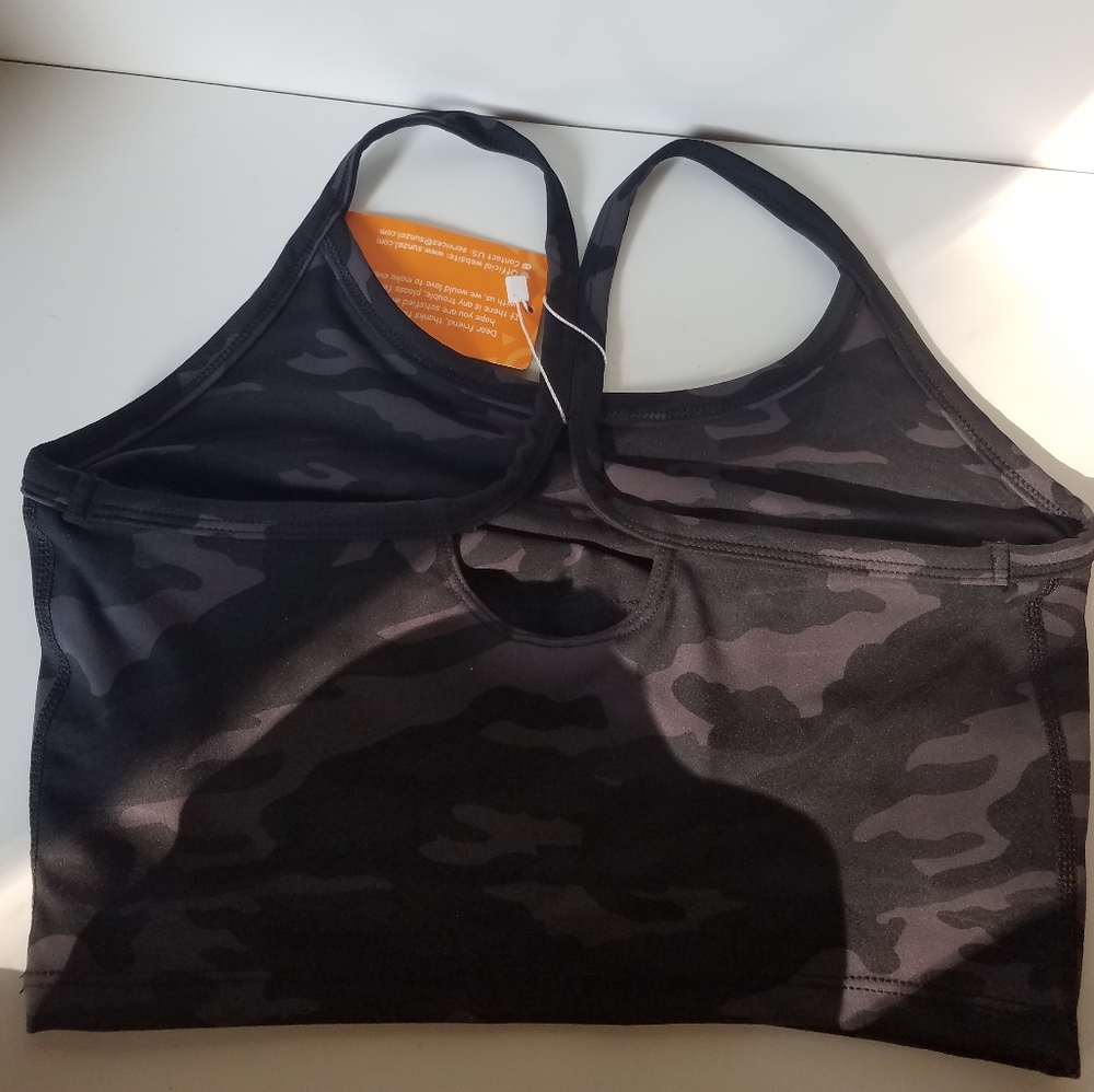Sports bra camo